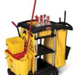 RUBBERMAID HIGH-CAPACITY CART WITH BAGS