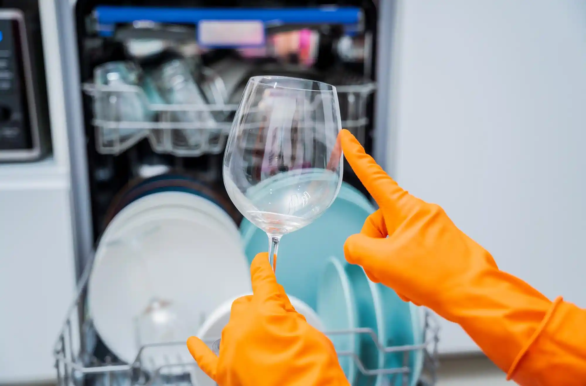 GLASS WASHER